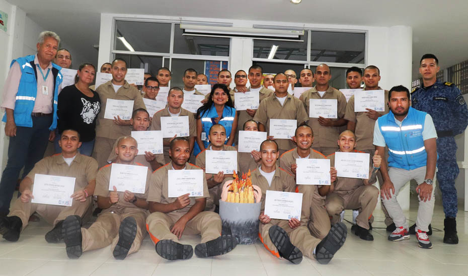 Imagen Certificacion de 40 miembros