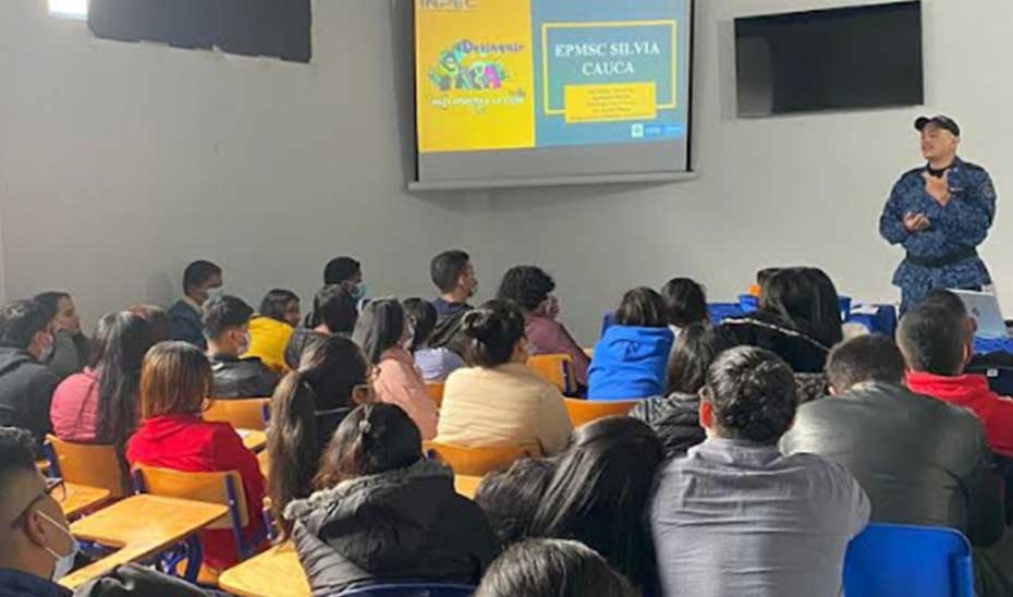 Universidad Autónoma del Cauca se une al programa “Delinquir No Paga” en el EPMSC de Silvia